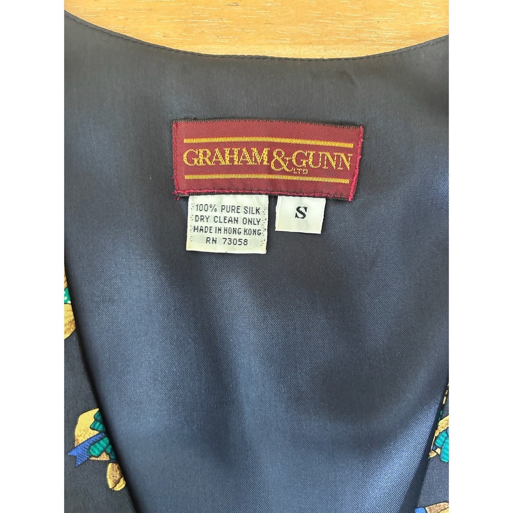 Graham & Gunn Vintage Silk Vest Navy Blue Novelty Hat Print Waistcoat Sz Small - Picture 7 of 7